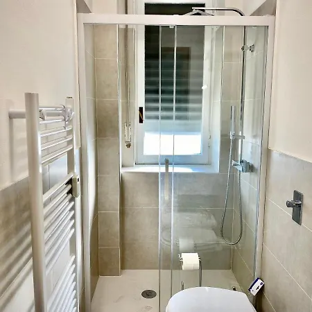 Stanza Cristina E Patrizia Fiere E Moda M4 California Self-check-in 4*