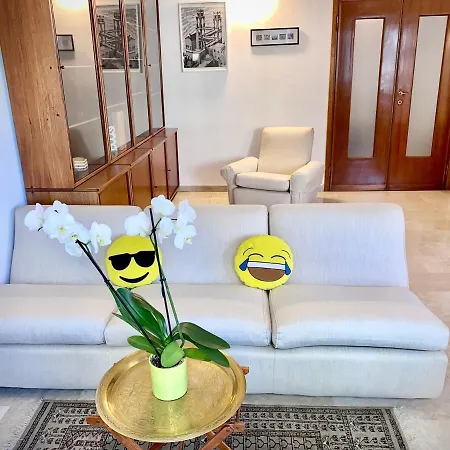 Guest house Stanza Cristina E Patrizia Fiere E Moda M4 California Self-check-in